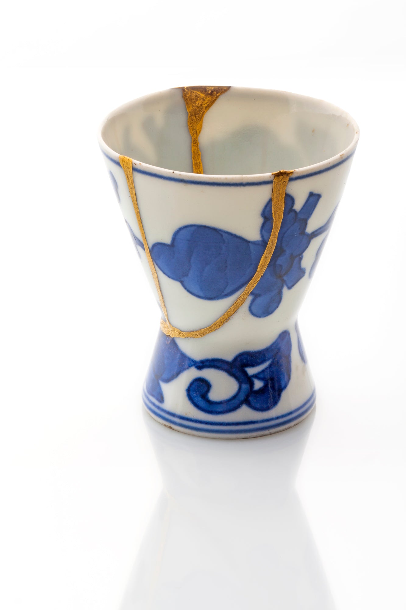 KINTSUGI CONTEMPORANEO by Chiara Lorenzetti